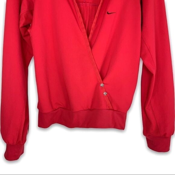Nike Sphere Dry Coral Wrap Top - Picture 4 of 9